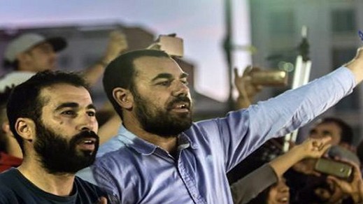 معتقلو حراك الريف يدخلون مجددا في معركة الأمعاء الفارغة داخل سجن عكاشة معتقلو حراك الريف يدخلون مجددا في معركة الأمعاء الفارغة داخل سجن عكاشة