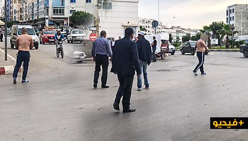 الناظور.. سائق سيارة أجرة يحاول إضرام النار في جسده إحتجاجا على توريطه في قضية تتعلق بالمخدرات الناظور.. سائق سيارة أجرة يحاول إضرام النار في جسده إحتجاجا على توريطه في قضية تتعلق بالمخدرات