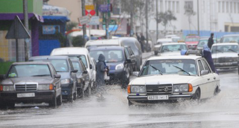 نشرة انذارية.. رياح وأمطار قوية بالناظور والدريوش ابتداء من ليلة الاثنين إلى غاية بعد غد الأربعاء نشرة انذارية.. رياح وأمطار قوية بالناظور والدريوش ابتداء من ليلة الاثنين إلى غاية بعد غد الأربعاء