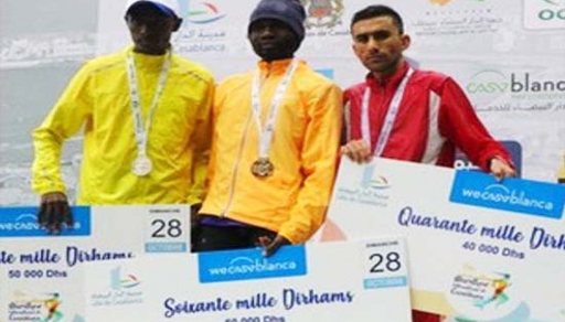 ابن اسود الريف الناظوري محمد الطلحاوي يحصل على المركز الثالث بماراطون الدار البيضاء