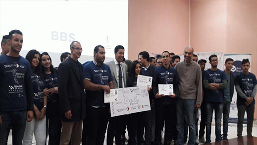 رئيس مجلس جهة الشرق يتعهد بدعم مقاولات الشباب على صعيد الجهة رئيس مجلس جهة الشرق يتعهد بدعم مقاولات الشباب على صعيد الجهة