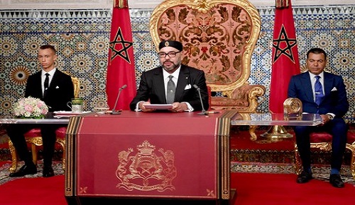 الملك محمد السادس يمد يده إلى الجزائر عبر حوار مباشر لتجاوز الخلافات‎