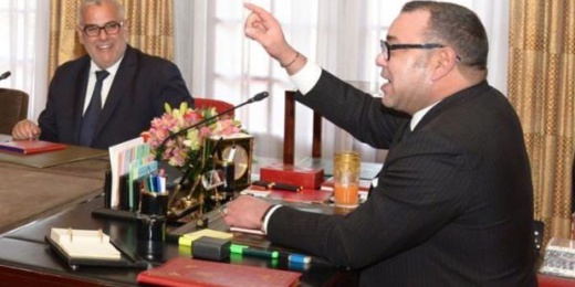 بنكيران يقصف العثماني ويصرح : الملك أنقذ المغرب من الهلاك بنكيران يقصف العثماني ويصرح : الملك أنقذ المغرب من الهلاك