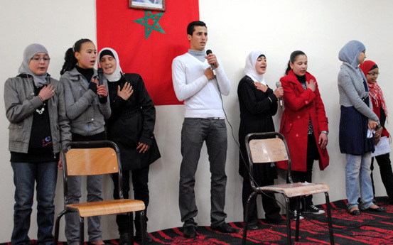 جمعية أباء وأولياء التلاميذ تكرم أبنائها المتفوقين بالثانوية الاعدادية تمسمان جمعية أباء وأولياء التلاميذ تكرم أبنائها المتفوقين بالثانوية الاعدادية تمسمان