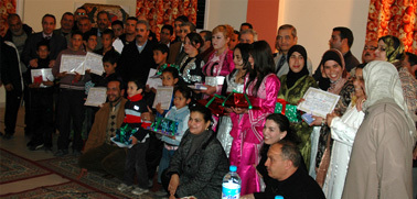 الجمعية الخيرية الاسلامية ببركان  تحفز دار الاطفال بتقديم شواهد تقديرية الجمعية الخيرية الاسلامية ببركان  تحفز دار الاطفال بتقديم شواهد تقديرية