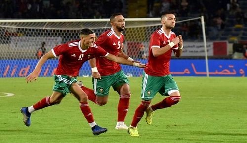 الريفي حكيم زياش يقود المنتخب الوطني لتحقيق فوز تاريخي على الكاميرون الريفي حكيم زياش يقود المنتخب الوطني لتحقيق فوز تاريخي على الكاميرون