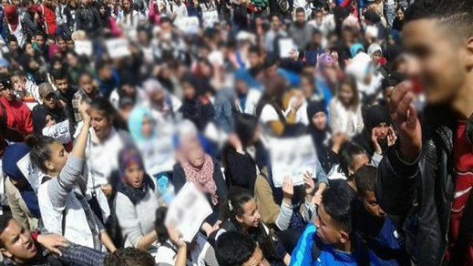 الحبس النافذ لمتزعم احتجاجات التلاميذ ضد الساعة الإضافية الحبس النافذ لمتزعم احتجاجات التلاميذ ضد الساعة الإضافية