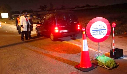 توقیف شخصین ينشطان ضمن شبكة لسرقة السيارات حاولا اقتحام سد قضائي والفرار بسیارة مسروقة توقیف شخصین ينشطان ضمن شبكة لسرقة السيارات حاولا اقتحام سد قضائي والفرار بسیارة مسروقة