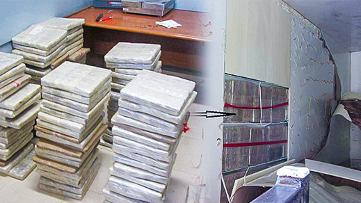 بالصور.. توقيف شاحنة بميناء مدينة مليلية على متنها 320 كيلوغرام من الحشيش بالصور.. توقيف شاحنة بميناء مدينة مليلية على متنها 320 كيلوغرام من الحشيش