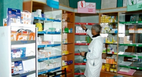 الحكومة توافق على تخفيض أثمنة بعض الأدوية الباهظة الحكومة توافق على تخفيض أثمنة بعض الأدوية الباهظة