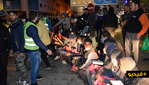 أزيد من 500 شخص دون مأوى بشوارع الناظور يستفيدون من أغطية ومواد غذائية أزيد من 500 شخص دون مأوى بشوارع الناظور يستفيدون من أغطية ومواد غذائية
