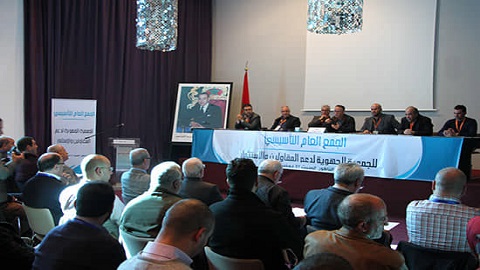 رأي.. في ناظور التناقضات زعيم نقابي رئيسا للمستثمرين فكيف سيدافع عن الباطرونة والعمال رأي.. في ناظور التناقضات زعيم نقابي رئيسا للمستثمرين فكيف سيدافع عن الباطرونة والعمال