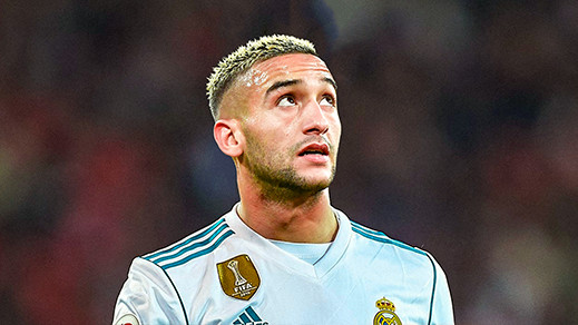 ريال مدريد الإسباني يبدي رغبته في ضم الدولي المغربي "حكيم زياش" خلال فترة الانتقالات الشتوية ريال مدريد الإسباني يبدي رغبته في ضم الدولي المغربي "حكيم زياش" خلال فترة الانتقالات الشتوية