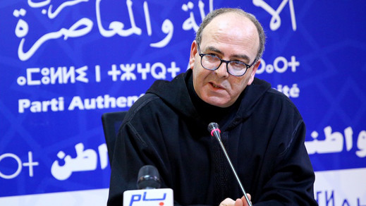 بنشماش يحذر من "الانقلاب" على الشرعية الديمقراطية ويمهل المنصوري شهرا لعقد المجلس الوطني بنشماش يحذر من "الانقلاب" على الشرعية الديمقراطية ويمهل المنصوري شهرا لعقد المجلس الوطني