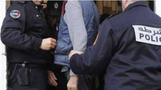 توقيف مواطنا سويسريا يشتبه في علاقته بمنفذي جريمة شمهروش توقيف مواطنا سويسريا يشتبه في علاقته بمنفذي جريمة شمهروش