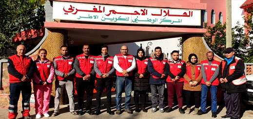 بمشاركة أول مسعف بإقليم الدريوش.. الإدارة المركزية لمنظمة الهلال الأحمر تنظم دورة تكوينية لأطرها بمشاركة أول مسعف بإقليم الدريوش.. الإدارة المركزية لمنظمة الهلال الأحمر تنظم دورة تكوينية لأطرها