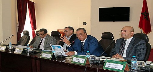 عامل الحسيمة يعد بإطلاق مخطط واعد يشمل مشاريع تنموية بالإقليم خلال الأشهر القادمة عامل الحسيمة يعد بإطلاق مخطط واعد يشمل مشاريع تنموية بالإقليم خلال الأشهر القادمة