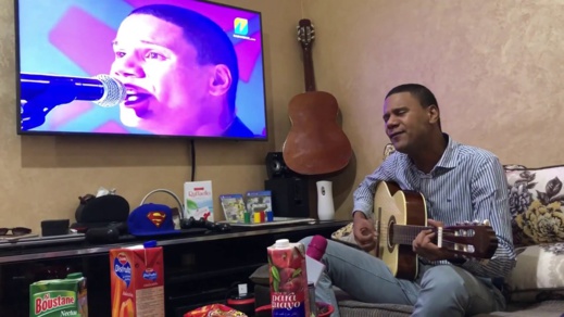 الفنان الريفي "عماد أسافو" مُقتفي أثر الرائدين "إيزري والوليد" يصدر عمله الجديد الفنان الريفي "عماد أسافو" مُقتفي أثر الرائدين "إيزري والوليد" يصدر عمله الجديد