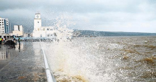 مديرية الأرصاد تحذر البحارة بالناظور والحسيمة من الرياح القوية مديرية الأرصاد تحذر البحارة بالناظور والحسيمة من الرياح القوية