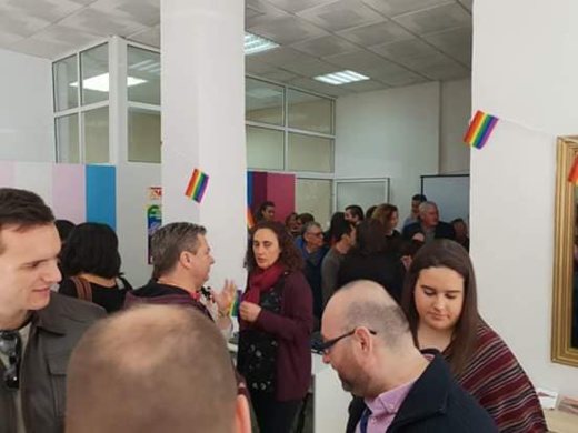 مثير.. "المثليون والسحاقيات والمتحولون" يعلنون عن افتتاح أول مركز لهم بمليلية المحتلة مثير.. "المثليون والسحاقيات والمتحولون" يعلنون عن افتتاح أول مركز لهم بمليلية المحتلة