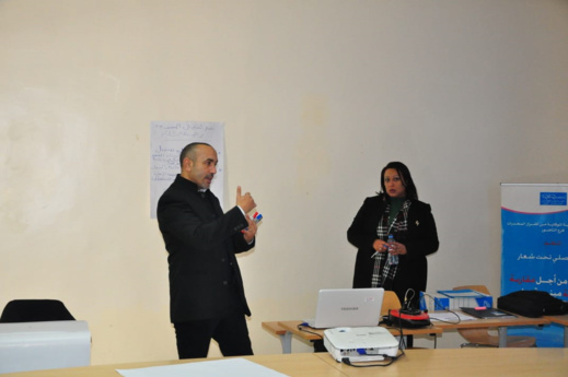 لقاء وطني تنسيقي بمركز الجمعية الوطنية للتقليص من مخاطر المخدرات بالناظور لقاء وطني تنسيقي بمركز الجمعية الوطنية للتقليص من مخاطر المخدرات بالناظور