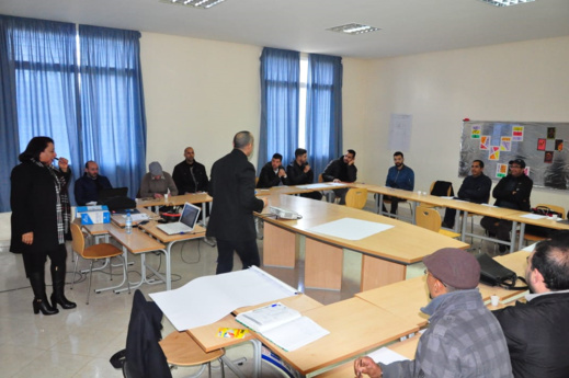 لقاء وطني تنسيقي بمركز الجمعية الوطنية للتقليص من مخاطر المخدرات بالناظور لقاء وطني تنسيقي بمركز الجمعية الوطنية للتقليص من مخاطر المخدرات بالناظور