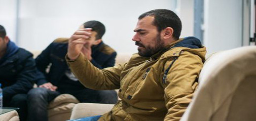نقل "ناصر الزفزافي" إلى المستشفى للمرة الثانية خلال أسبوع لهذا السبب نقل "ناصر الزفزافي" إلى المستشفى للمرة الثانية خلال أسبوع لهذا السبب
