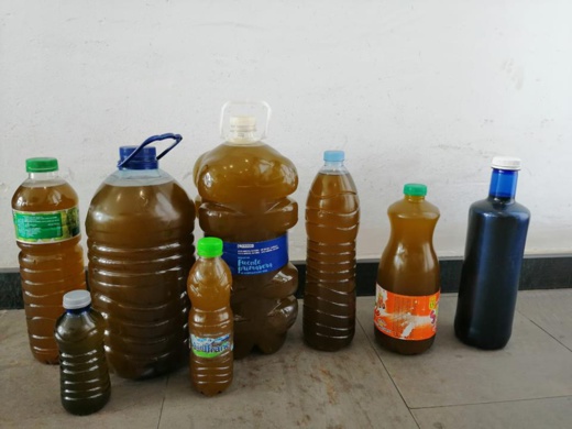 بالصور.. شرطة مليلية توقف اسبانيا يبيع زيت الزيتون المغربية بطريقة غير مشروعة بالصور.. شرطة مليلية توقف اسبانيا يبيع زيت الزيتون المغربية بطريقة غير مشروعة