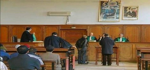 الحسيمة: إدانة رجل متهم بهتك عرض فتاة من ذوي الاحتياجات الخاصة بأربع سنوات سجنا نافدا الحسيمة: إدانة رجل متهم بهتك عرض فتاة من ذوي الاحتياجات الخاصة بأربع سنوات سجنا نافدا