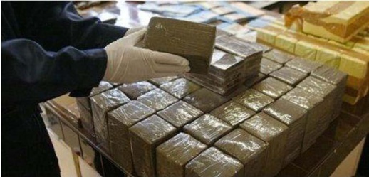 حجز 14,5 كيلوغرام من مخدر الشيرا بمعبر باب سبتة