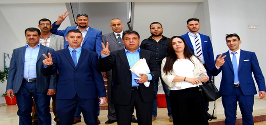 أعضاء المعارضة بمجلس جماعة الدريوش يقصفون رئيس الجماعة في بيان ناري أعضاء المعارضة بمجلس جماعة الدريوش يقصفون رئيس الجماعة في بيان ناري