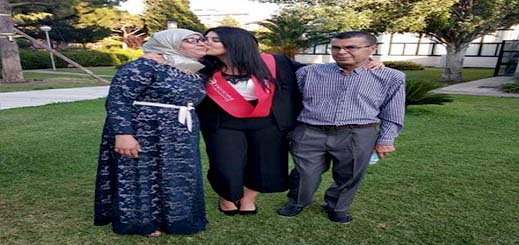حزب اليسار الشعبي يضع الريفية نبيلة بلغنو شرييط في الرتبة الثانية ضمن لائحته الإنتخابية في بلدية إسباراغيرا حزب اليسار الشعبي يضع الريفية نبيلة بلغنو شرييط في الرتبة الثانية ضمن لائحته الإنتخابية في بلدية إسباراغيرا