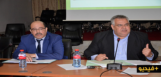 هذا ما دعا إليه رئيس بلدية بني أنصار لفتح خطوط إضافية للنقل الحضري بالناظور الكبرى