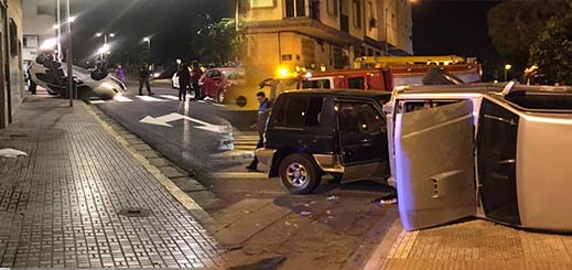 بالصور.. إنقلاب 4 سيارات دفعة واحدة في حادثة سير خطيرة بمليلية