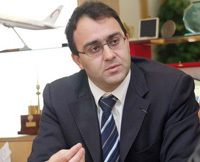 كريم غلاب يعد مشروع قرار يسمح باستيراد سيارات يقل عمرها 10 سنوات كريم غلاب يعد مشروع قرار يسمح باستيراد سيارات يقل عمرها 10 سنوات