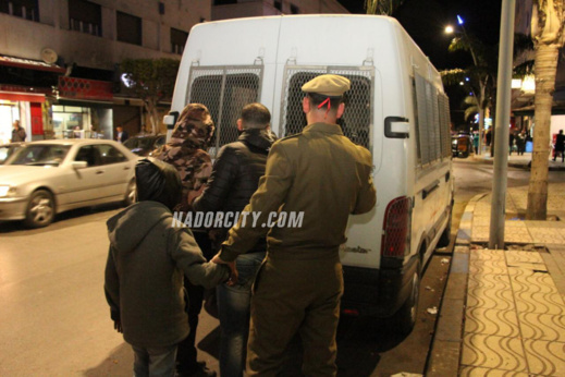صور.. سلطات الناظور تشن حملة لترحيل "الحراكة" والمشردين إلى مدنهم 