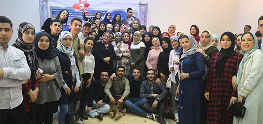 طلبة وخريجي المعهد العالي للمهن التمرضية يحتفلون بالمرأة في عيدها الأممي طلبة وخريجي المعهد العالي للمهن التمرضية يحتفلون بالمرأة في عيدها الأممي