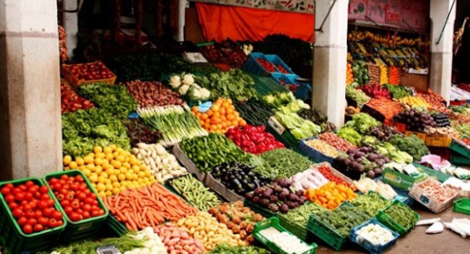 الحكومة تطمئن المغاربة بشأن وفرة المواد الغذائية خلال رمضان القادم