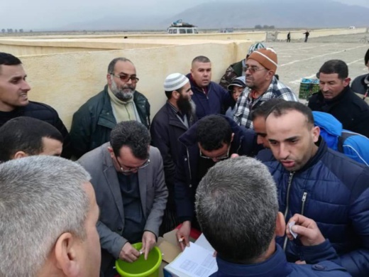 تحويل السوق الأسبوعي بميضار إلى تجزئة وافتتاح أخرى نموذجية خاصة بالباعة الجائلين