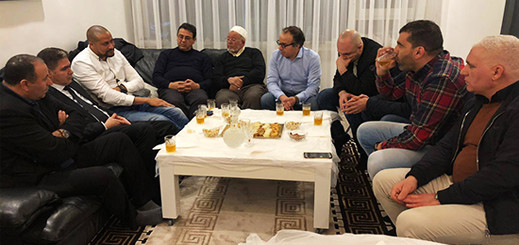 رئيس مجلس إقليم الدريوش ومكتب جمعية عين عمار اوروبا في اجتماع لإعداد اللقاء السنوي الثاني رئيس مجلس إقليم الدريوش ومكتب جمعية عين عمار اوروبا في اجتماع لإعداد اللقاء السنوي الثاني