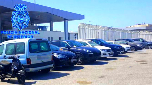 مثير.. القبض على 8 أشخاص من عائلة واحدة قاموا بسرقة 57 سيارة بإسبانيا لبيعها في المغرب