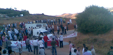 سكان جماعة أمهاجر ينظمون مسيرة شعبية احتجاجا على أوضاعهم المزرية