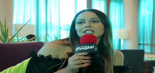الناظورية كوثر براني تكشف تلقيها آلاف الدعوات والتضامن رغم السخرية من مشكلتها مع الحمل الناظورية كوثر براني تكشف تلقيها آلاف الدعوات والتضامن رغم السخرية من مشكلتها مع الحمل