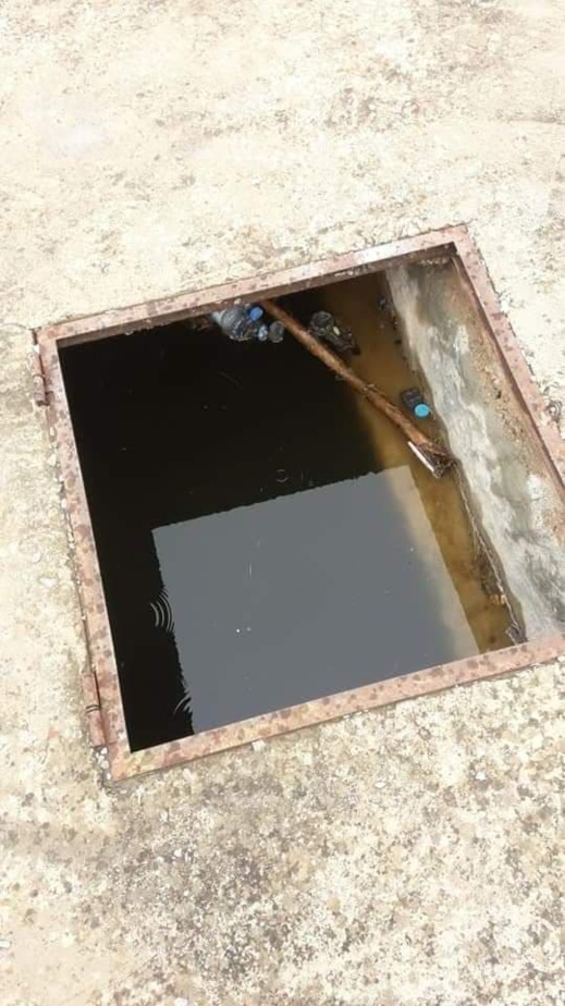 جماعة الحسيمة تتدخل لإصلاح مدخل حديقة "ألمونيكار" بعد إثارة المشكل إعلاميا جماعة الحسيمة تتدخل لإصلاح مدخل حديقة "ألمونيكار" بعد إثارة المشكل إعلاميا