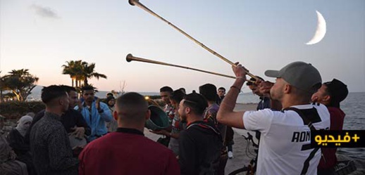   شاهدوا.. شباب يحيون ليلة للمديح والدقة المراكشية بمناسبة قدوم شهر رمضان 