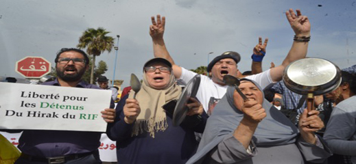 عائلات معتقلي حراك الريف ترحب بمبادرات إطلاق السراح و تحذر من إخلال مندوبية السجون بالتزاماتها