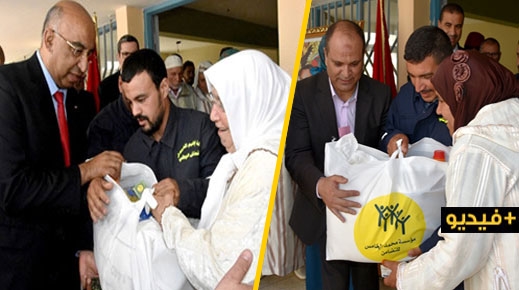 عامل إقليم الدريوش يعطي انطلاقة القفة الرمضانية وأزيد من 6500 أسرة مستفيدة بربوع الإقليم عامل إقليم الدريوش يعطي انطلاقة القفة الرمضانية وأزيد من 6500 أسرة مستفيدة بربوع الإقليم