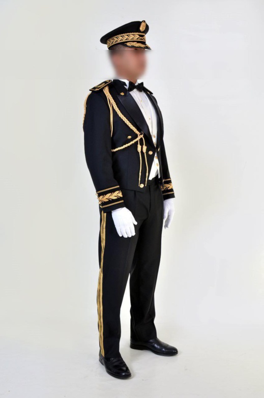 بالصور.. لأول مرة تخصيص زي وظيفي لرجال الأمن للمناسبات والاحتفالات الرسمية بالصور.. لأول مرة تخصيص زي وظيفي لرجال الأمن للمناسبات والاحتفالات الرسمية