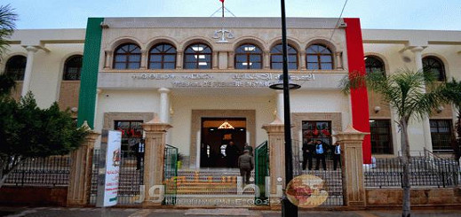 انعقاد أولى جلسات المتهمين التسعة في قضية ترويج المخدرات بالدريوش والناظور انعقاد أولى جلسات المتهمين التسعة في قضية ترويج المخدرات بالدريوش والناظور