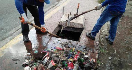 انتشال جثث ثلاثة عمال ماتوا اختناقا داخل قناة للصرف الصحي